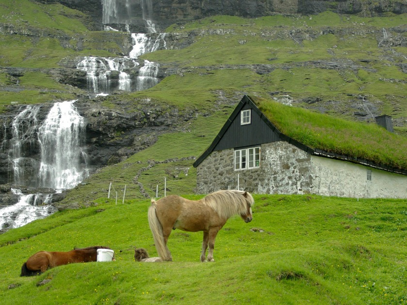 Sustainable tourism - Faroe Islands photo courtesy Pixabay
