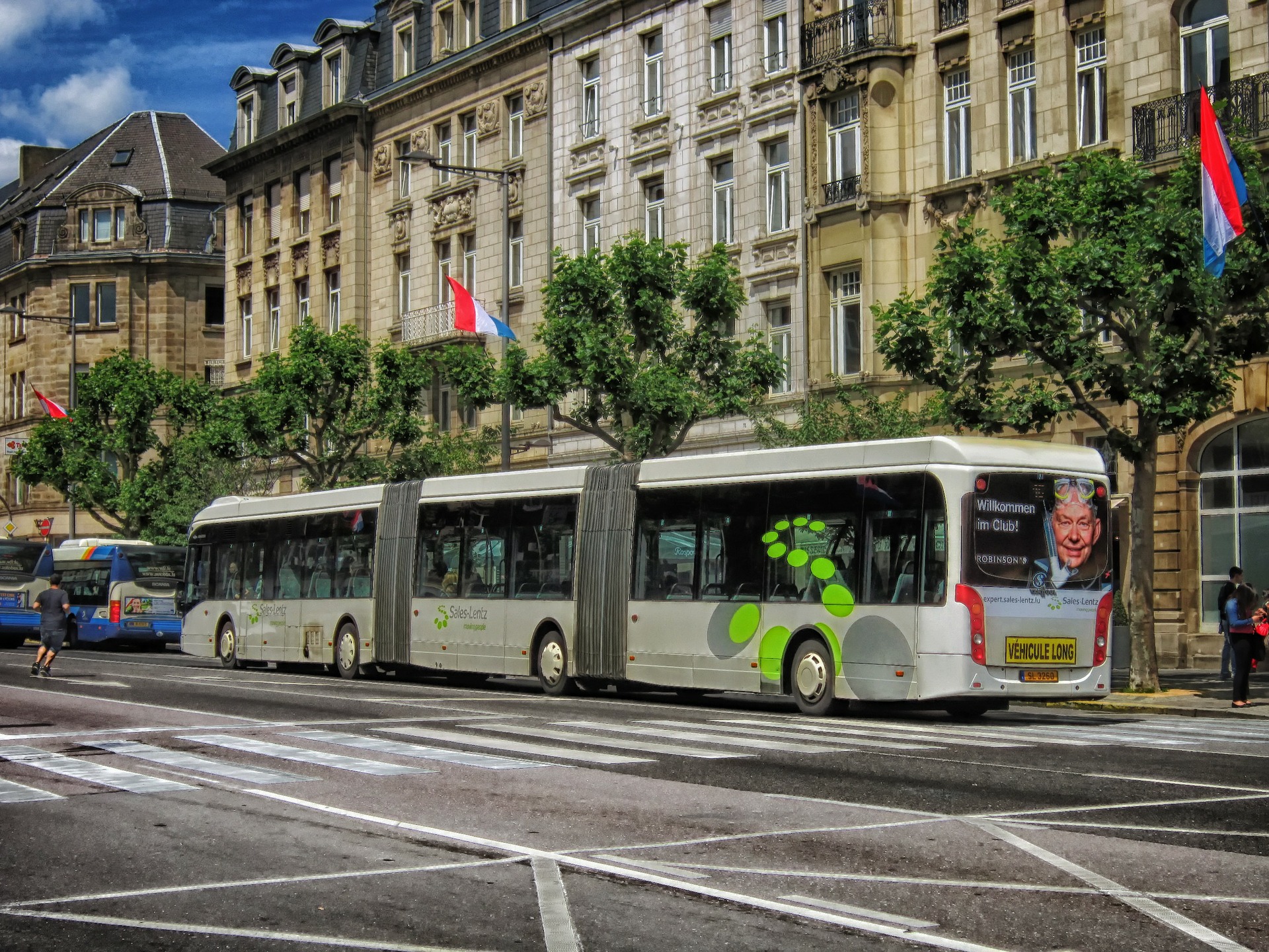 luxembourg-bus