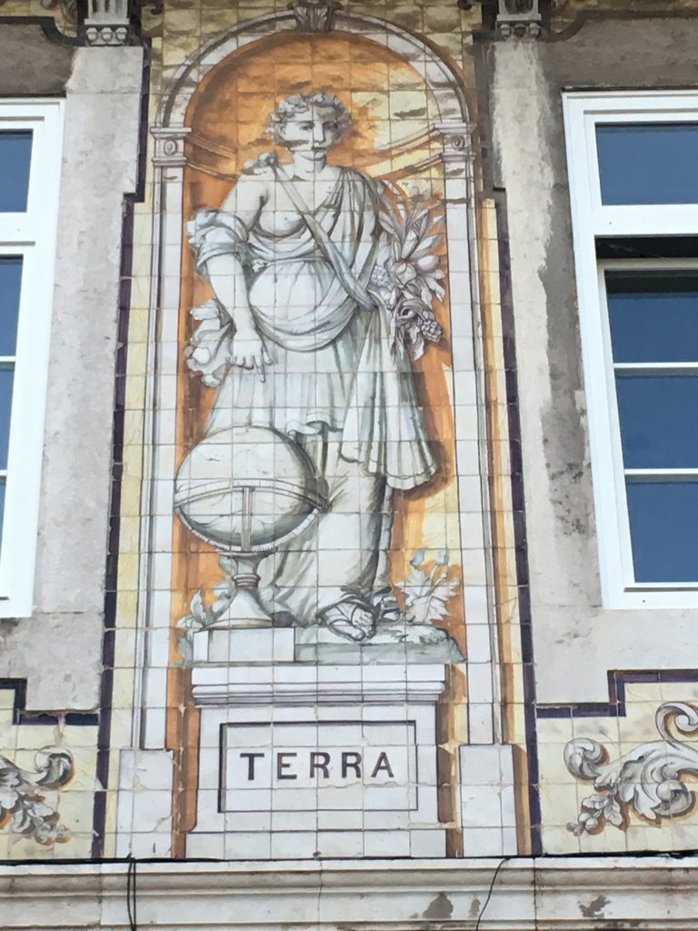 Terra Tile decoration on building. Photo: Manali Shah
