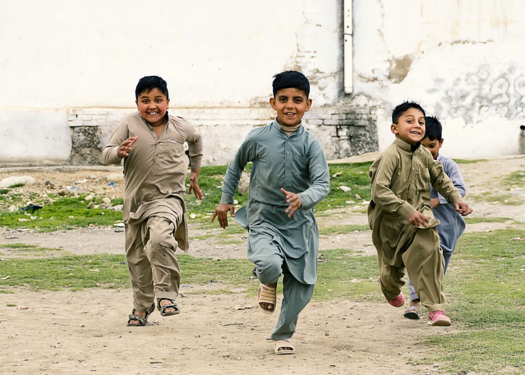 Pakistani-children-at-play