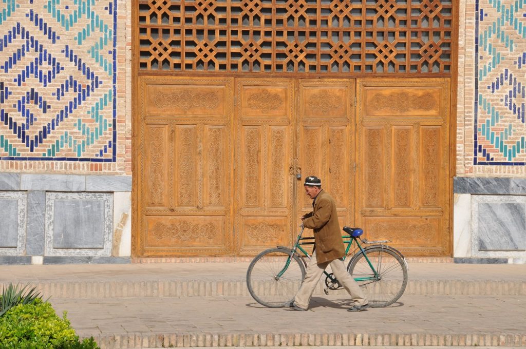 uzbekistan bike