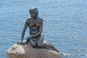 Statue of the Little Mermaid