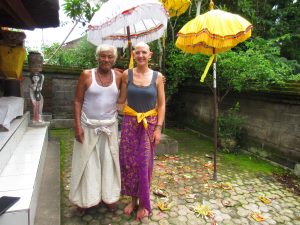 Emma with a healer who Wayan Nuriasih (Eat, Pray, Love fame) referred to as "grandfather". Photo courtesy of Emma Sothern