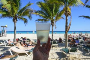 Cancun crowded beach