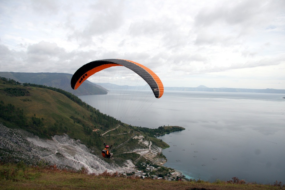 The view of Lake Toba from the Top of Pusuk Buhit. Photo: Nayla Azmi