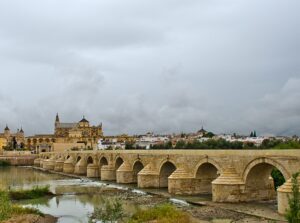 cordoba-bridge-shows-roman-architecture