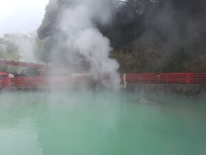 japan-hot-spring