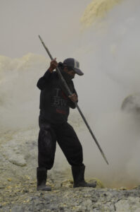 Sulfur miner on Mount Ijen