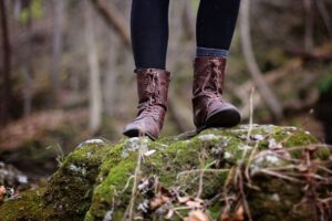 boots woman hiking