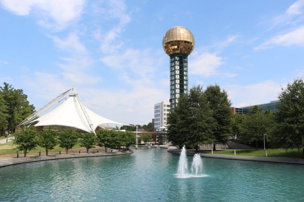 Sun-Sphere-tower-in-Knoxville-TN