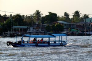 Speed-boat-on-Mekong-River