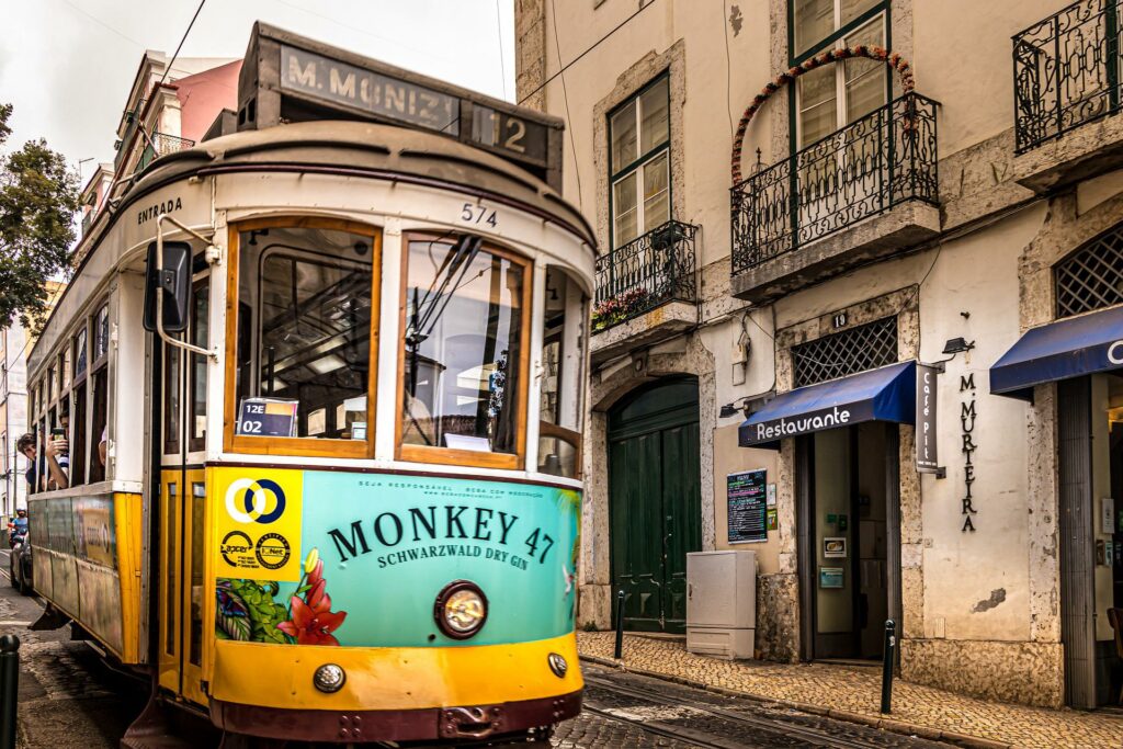 portugal-tram