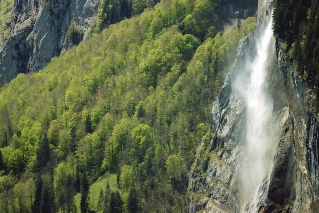 Close-up of Staubbach falls, taken from Leithorn view point. Photo: Thomas Später,