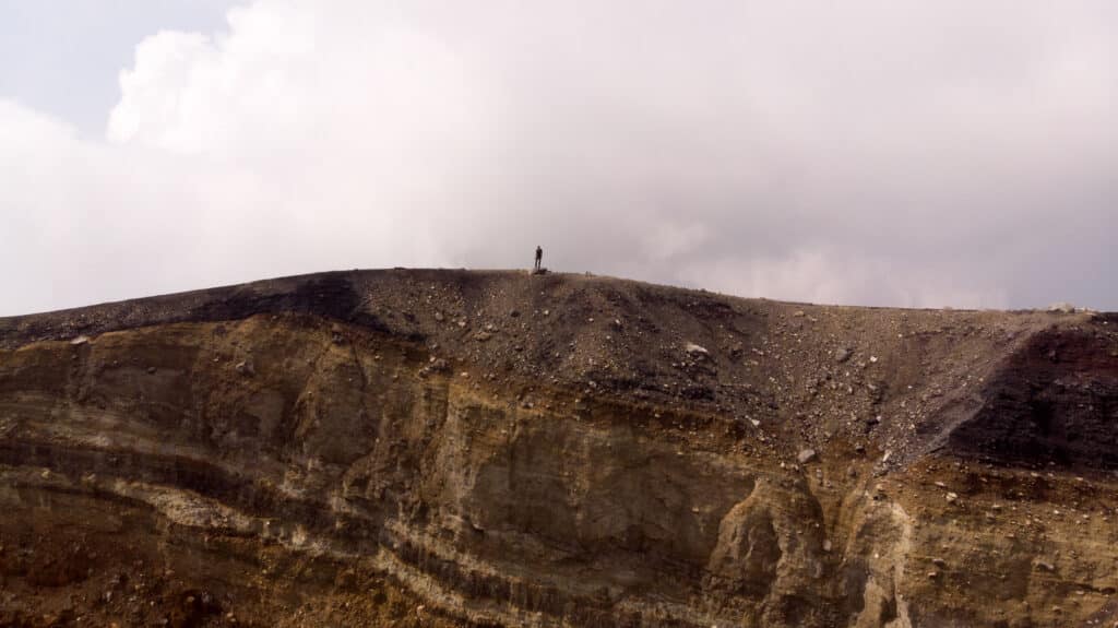 Drone image of the author at the edge of Santa Ana Volcano. Photo: Thomas Später